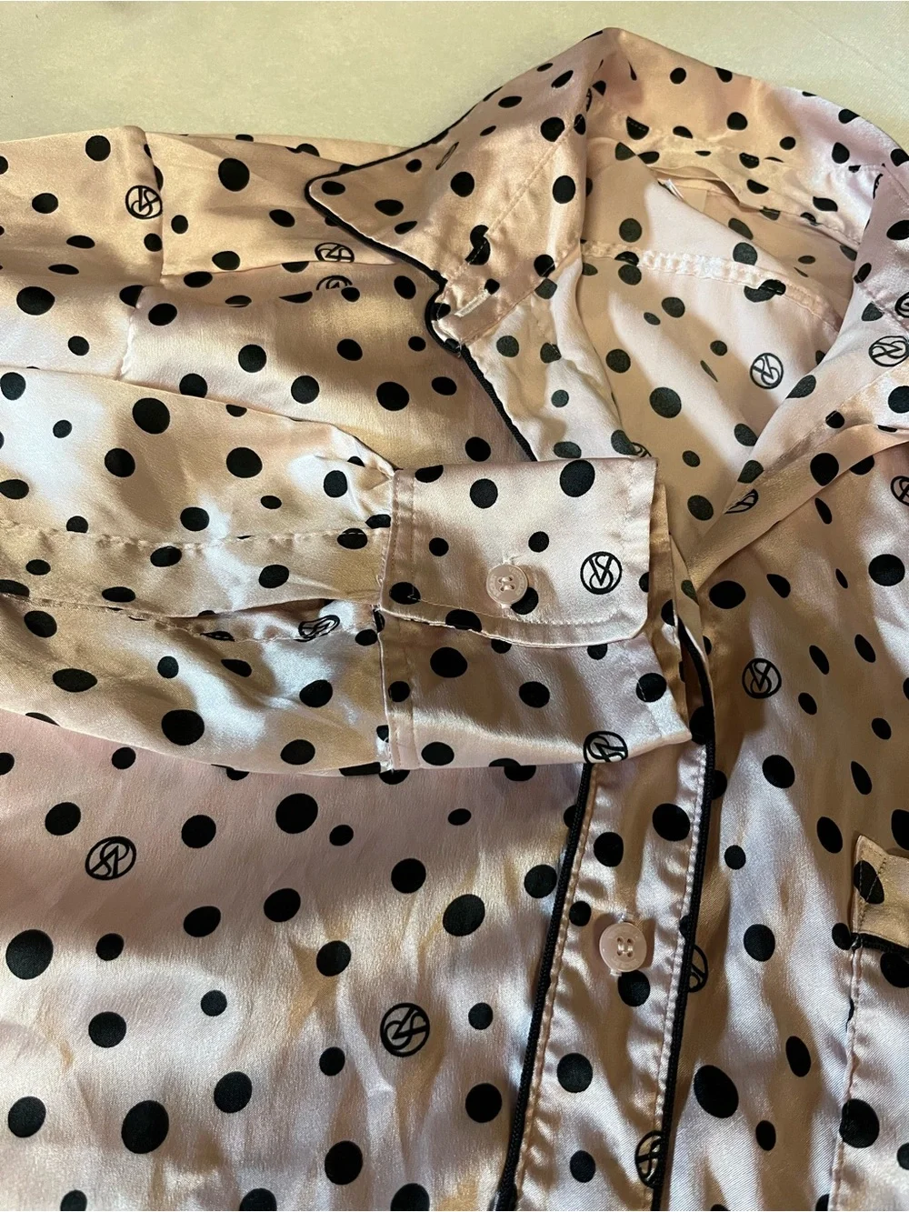 Victoria’s Secret Satin Sleep Shirt XS Pink Black Polka Dot Button Front Long